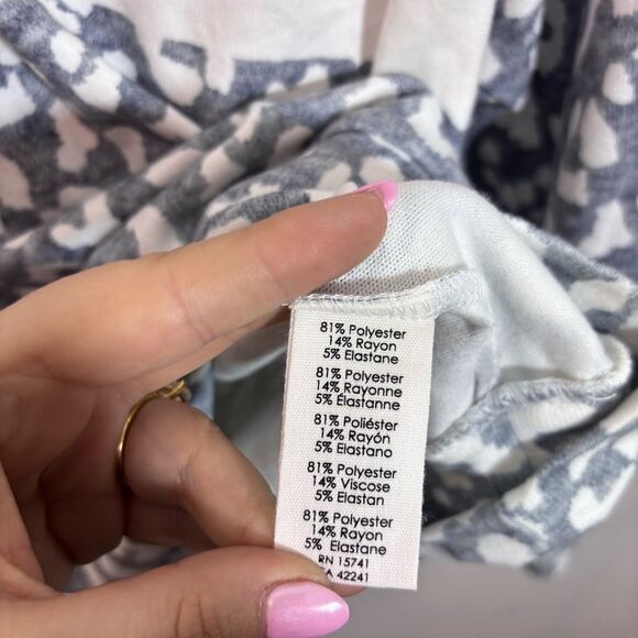 P.J. Salvage Nordstrom's *extremely soft* Long Sleeve Pajama Top NEW XS cheetah - Picture 8 of 10